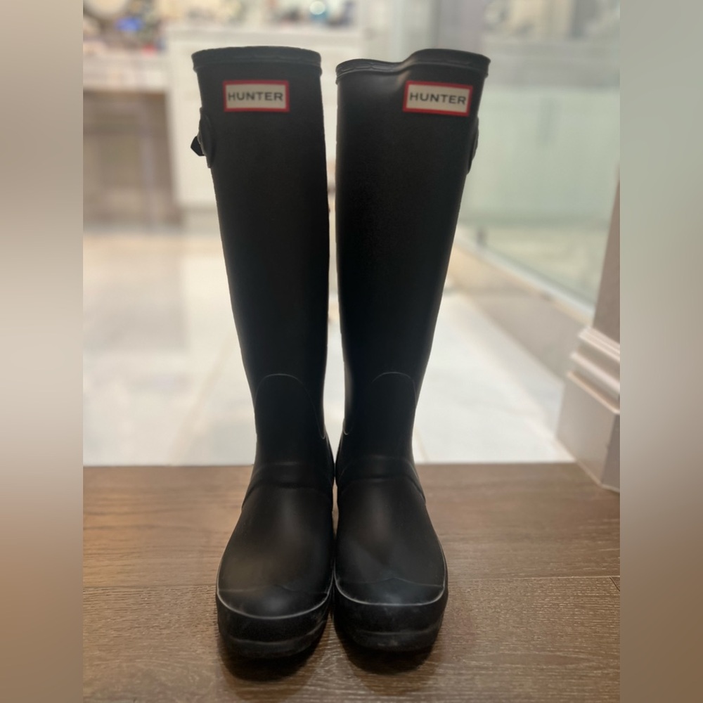 Black Hunter Boots
